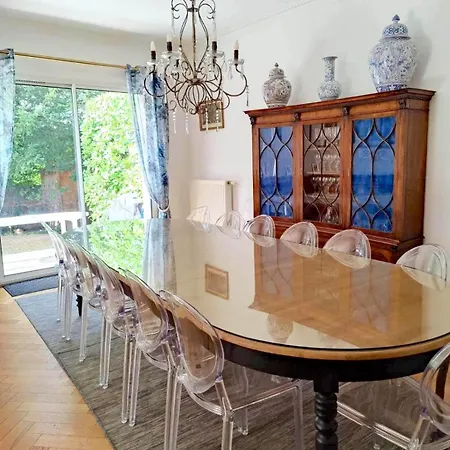5 Salles De Bain • Chateau De Versailles A Pied * Le Chesnay (Yvelines)